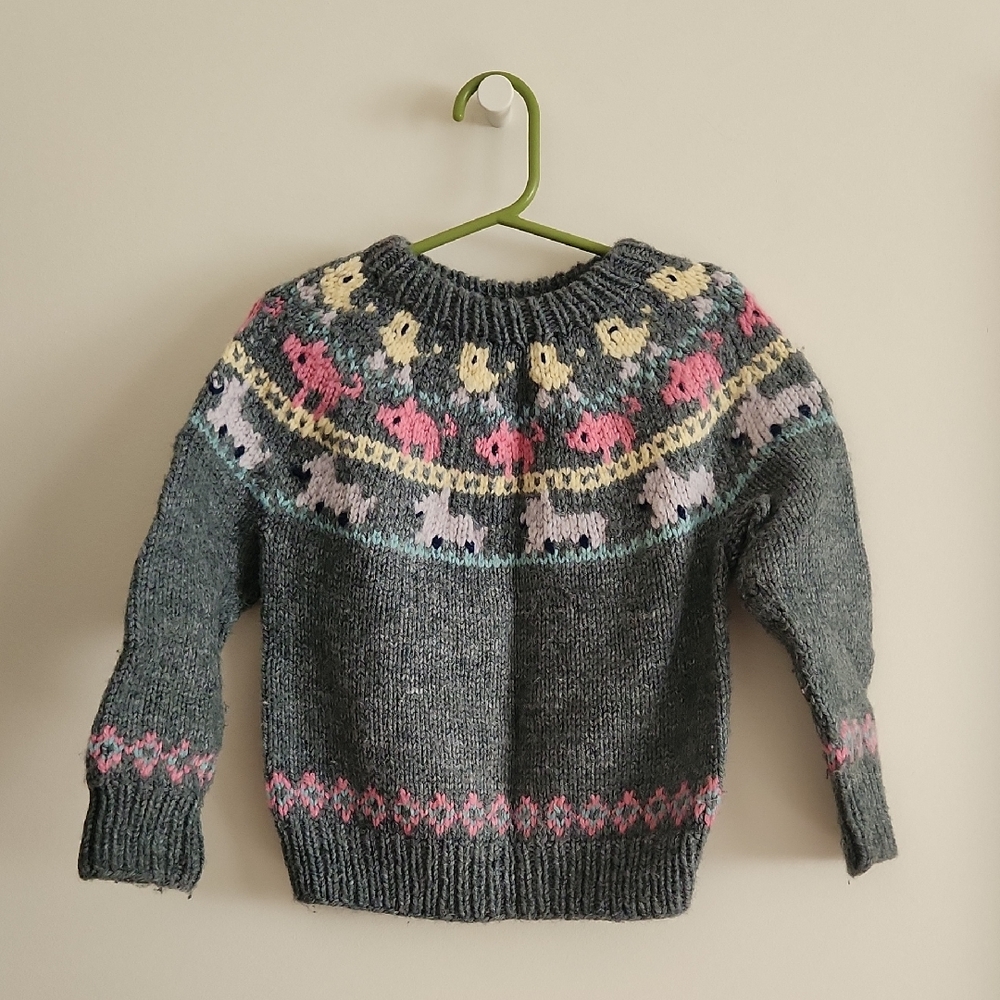 Vintage Kids Knit Sweater 🐤🐖🐑